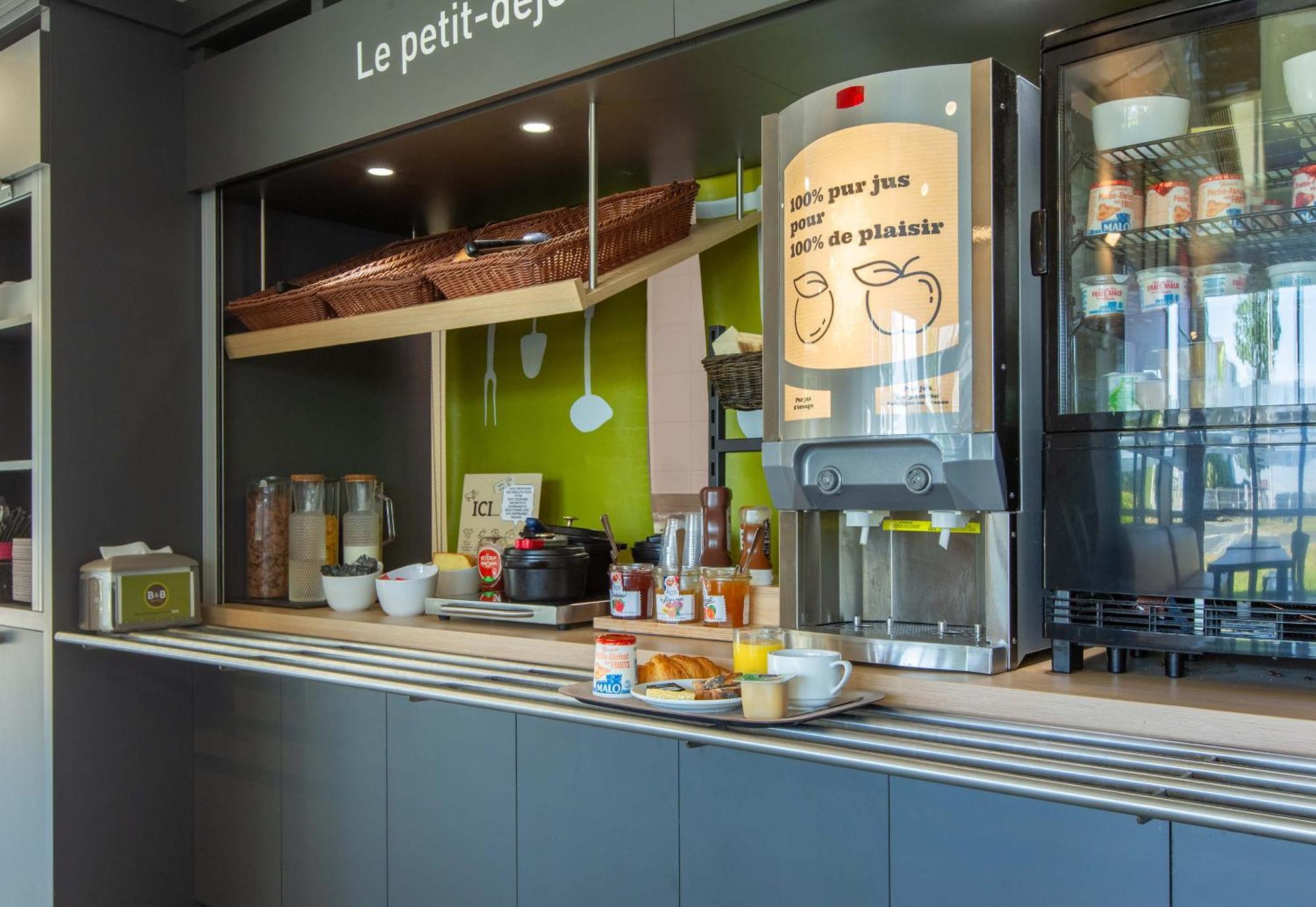 B&B Hotel Chateauroux Aeroport Deols Экстерьер фото